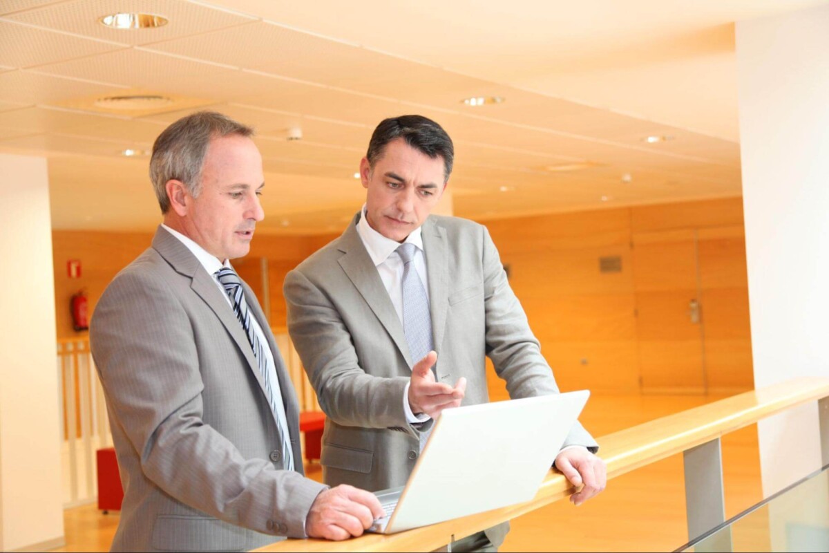 men discussing how to choose zendesk competitors