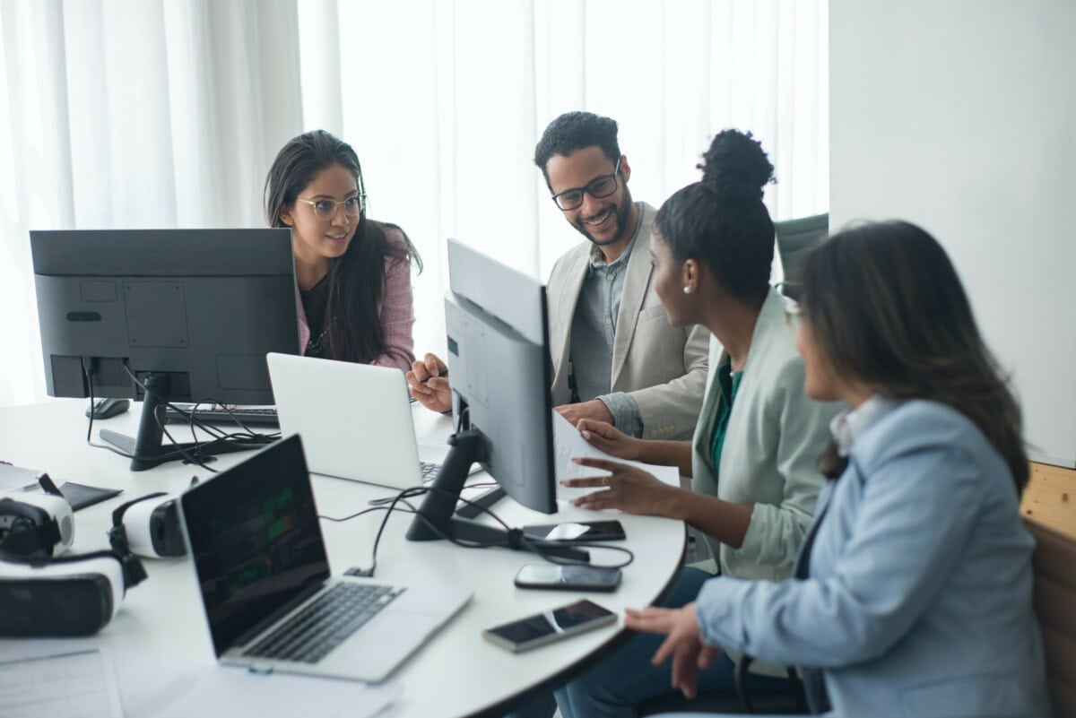 light agents in zendesk for cost effective collaboration