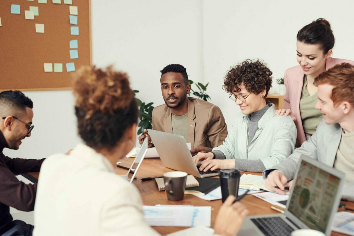 tips for building a great customer success team (1)